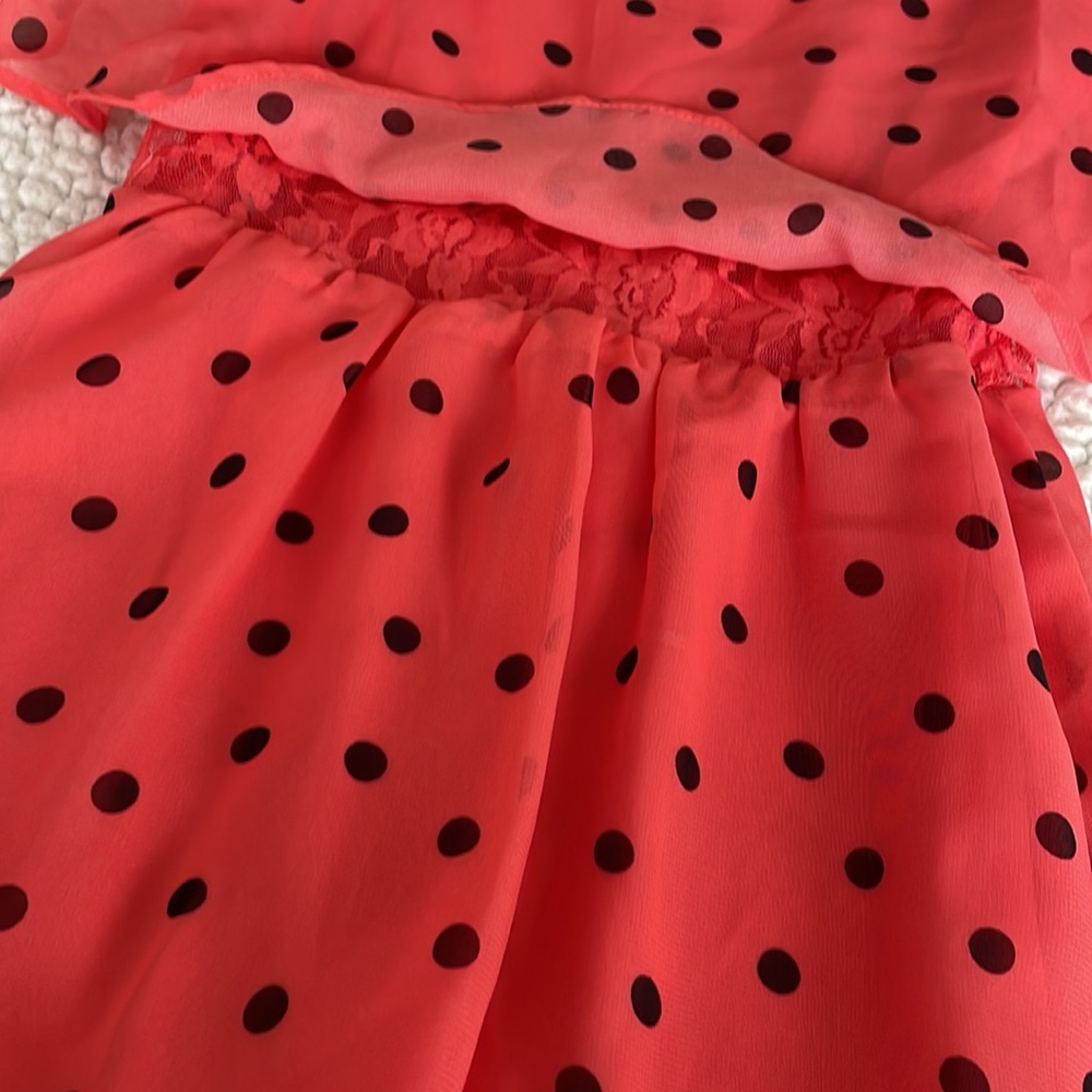Three Dresses - Picture 5 of 7